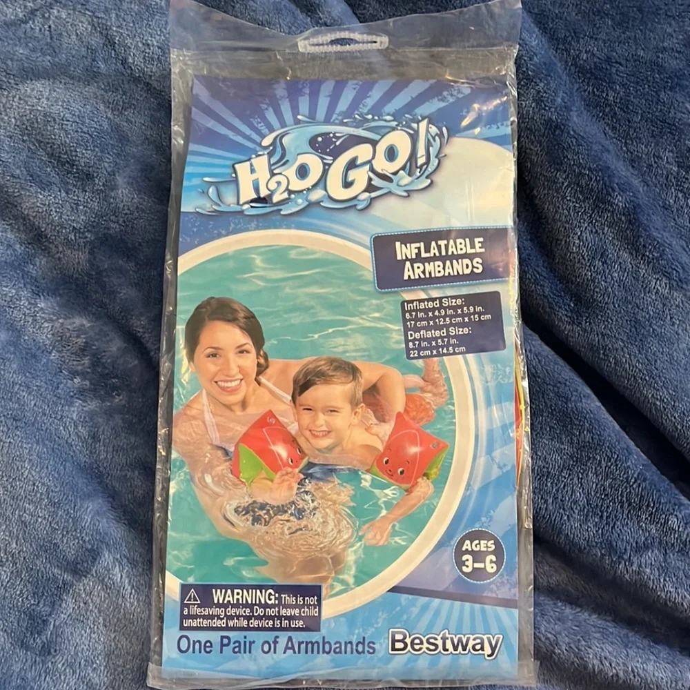 NEW Bright Red Watermelon Inflatable Arm Floaties – H2O Go! by Bestway 3-6yrs